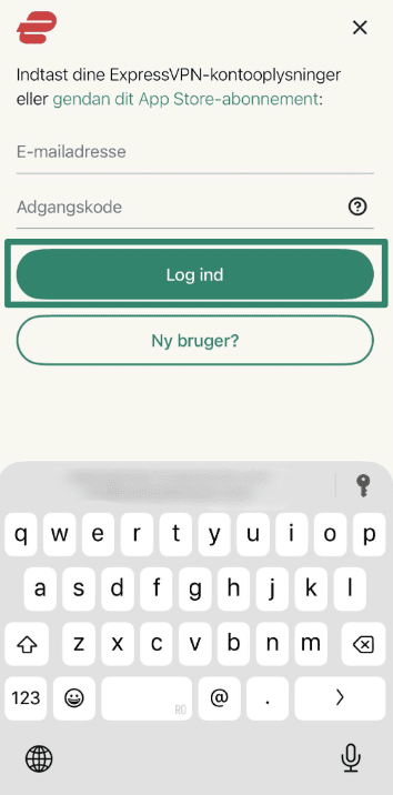 Indlogning i ExpressVPN ved brug af mailadresse og adgangskode.