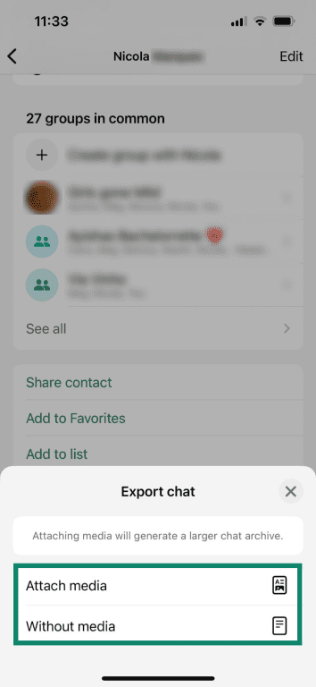 The Attach media and Without media options on WhatsApp when exporting chats on the app.