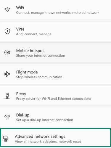 The “Network & internet” menu in Windows Settings, with the “Advanced network settings” option highlighted.
